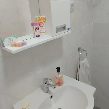 Plaza 7 Srebrno Jezero アパート Veliko Gradište