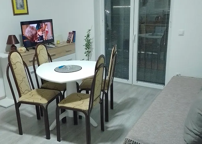 Apartamento Plaza 7 Srebrno Jezero Veliko Gradište