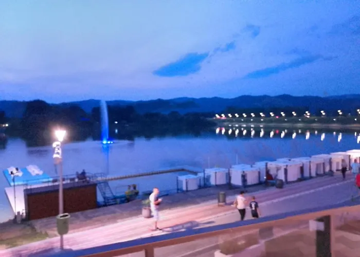 Plaza 7 Srebrno Jezero Apartamento