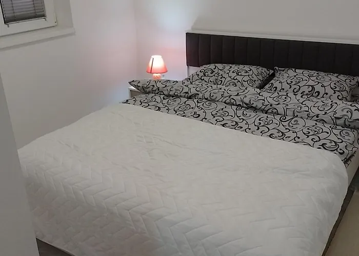 Apartamento Plaza 7 Srebrno Jezero